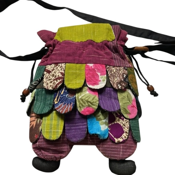 Malee Colorful Owl Design Crossbody Bag - Picture 2 of 4